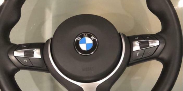Gooi Boodschapper Uitstralen BMW M Performance stuur sportstuur | Intertuning.nl | BMW Software Solutions